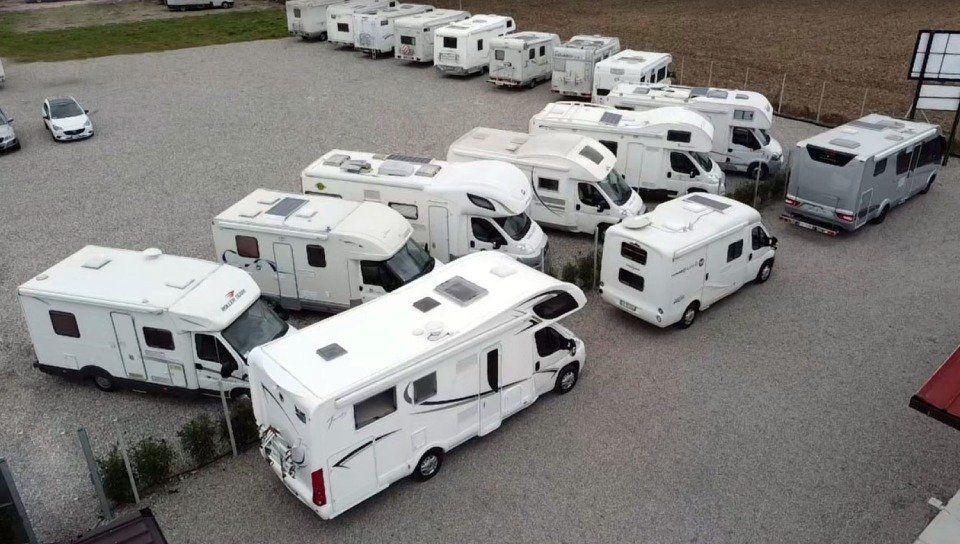 vendita camper per vacanze