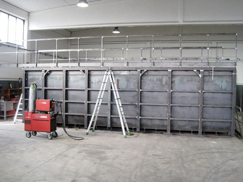 lavorazioni di carpenteria metallica