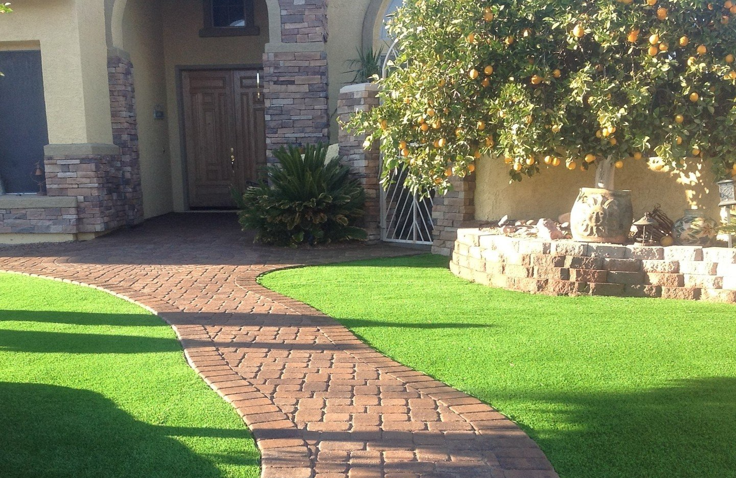 Explore 10 low-maintenance landscaping ideas for desert homes in Queen Creek, AZ, featuring drought-