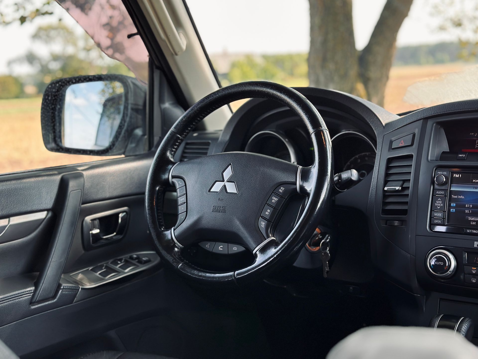 Tuvplāns no mitsubishi pajero stūres