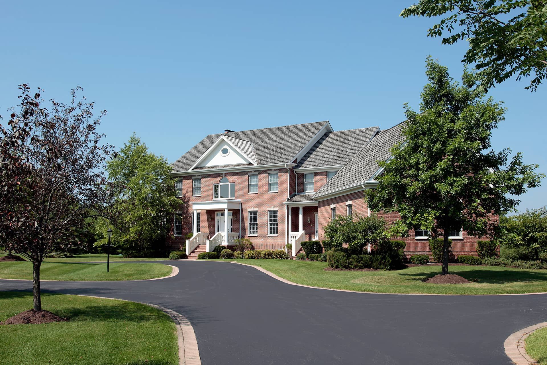 Premier Driveway Contractors in Farmingdale