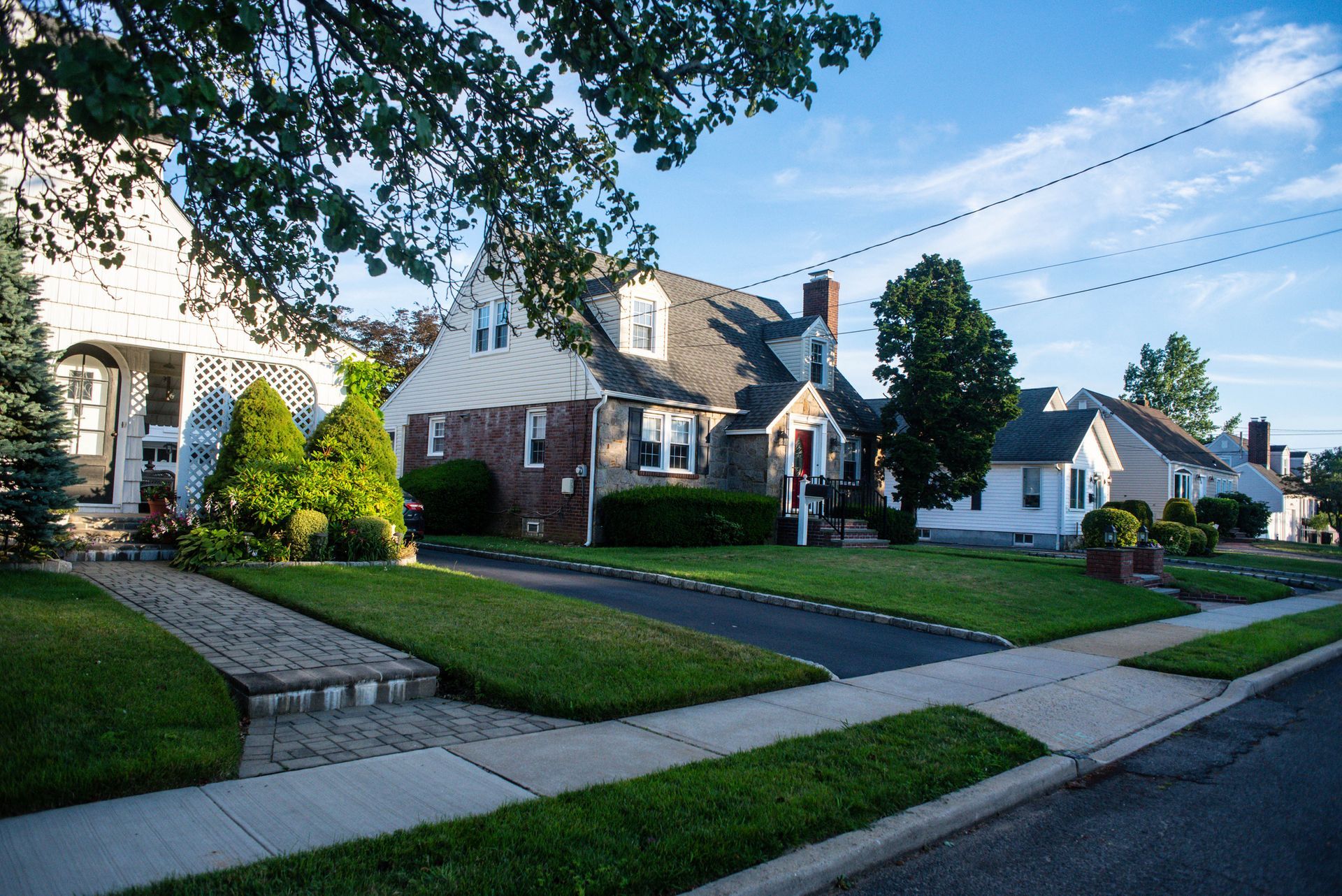 Home in a suburban neighborhood – Dayton, OH - C & G Mortgage