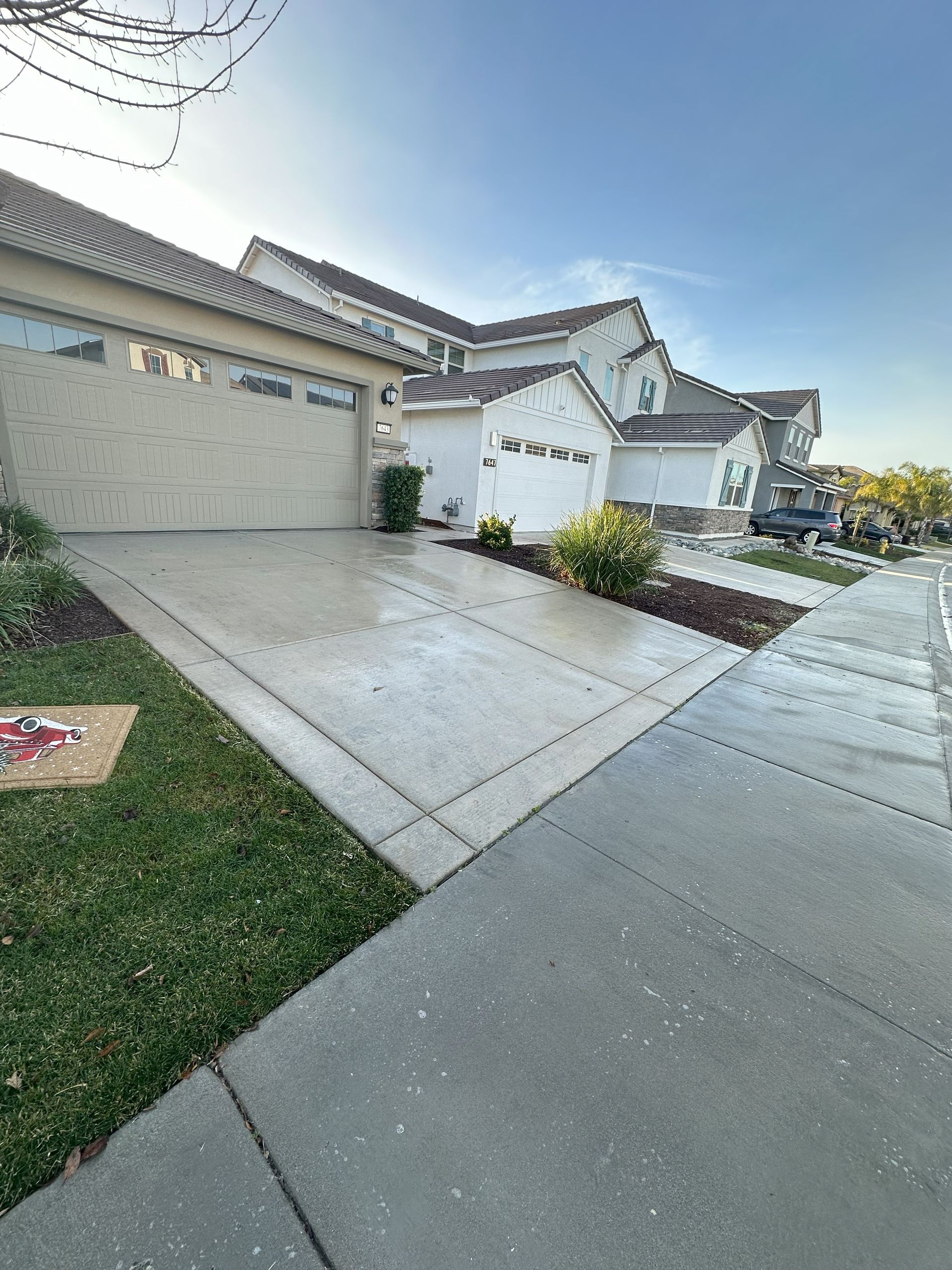 After House Driveway Cleaning