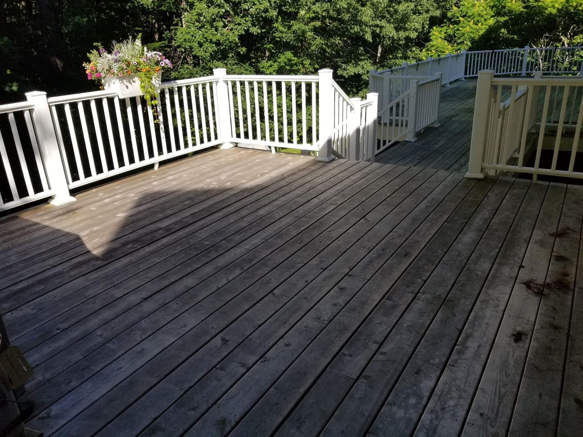 Before Wood Deck Cleaning