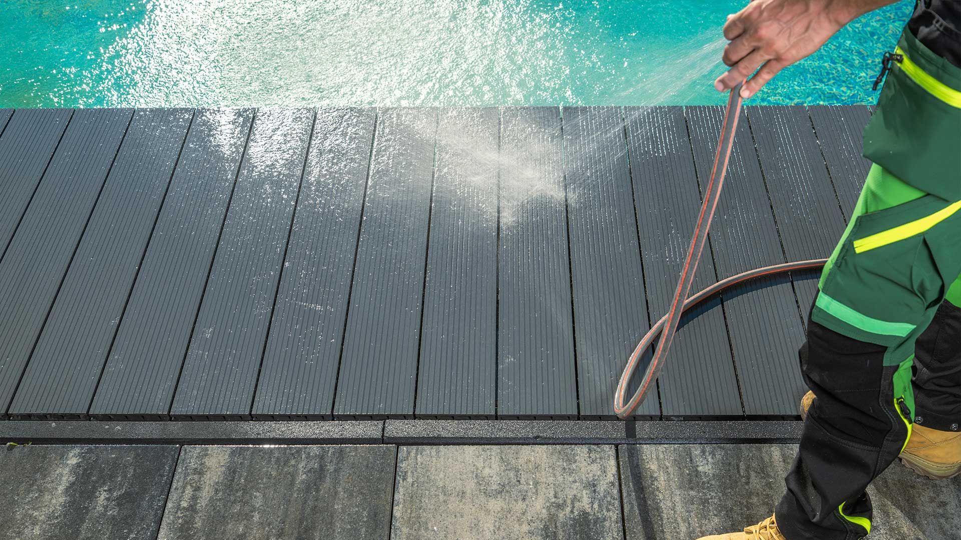 pool deck power washing