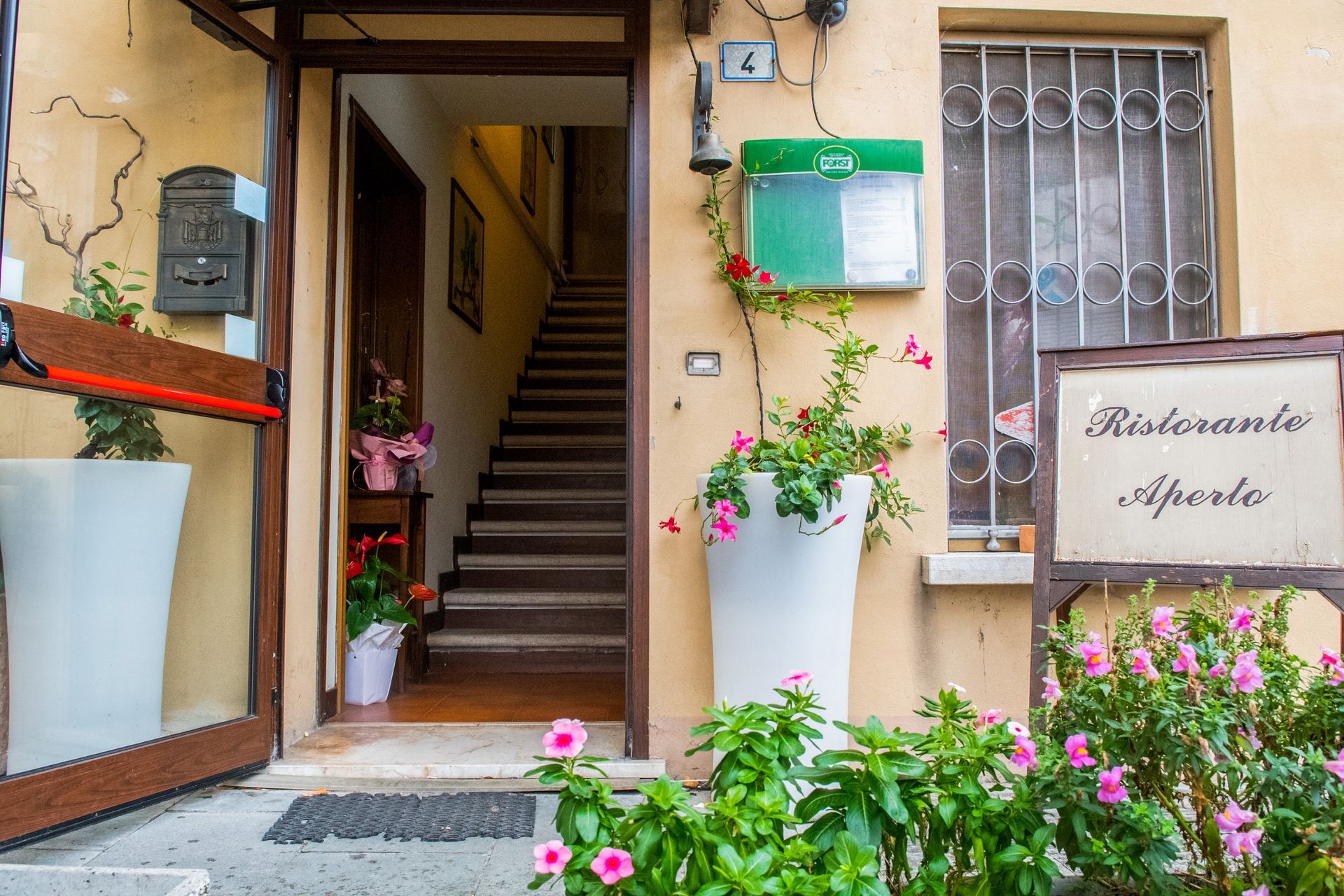 ristorante con giardino