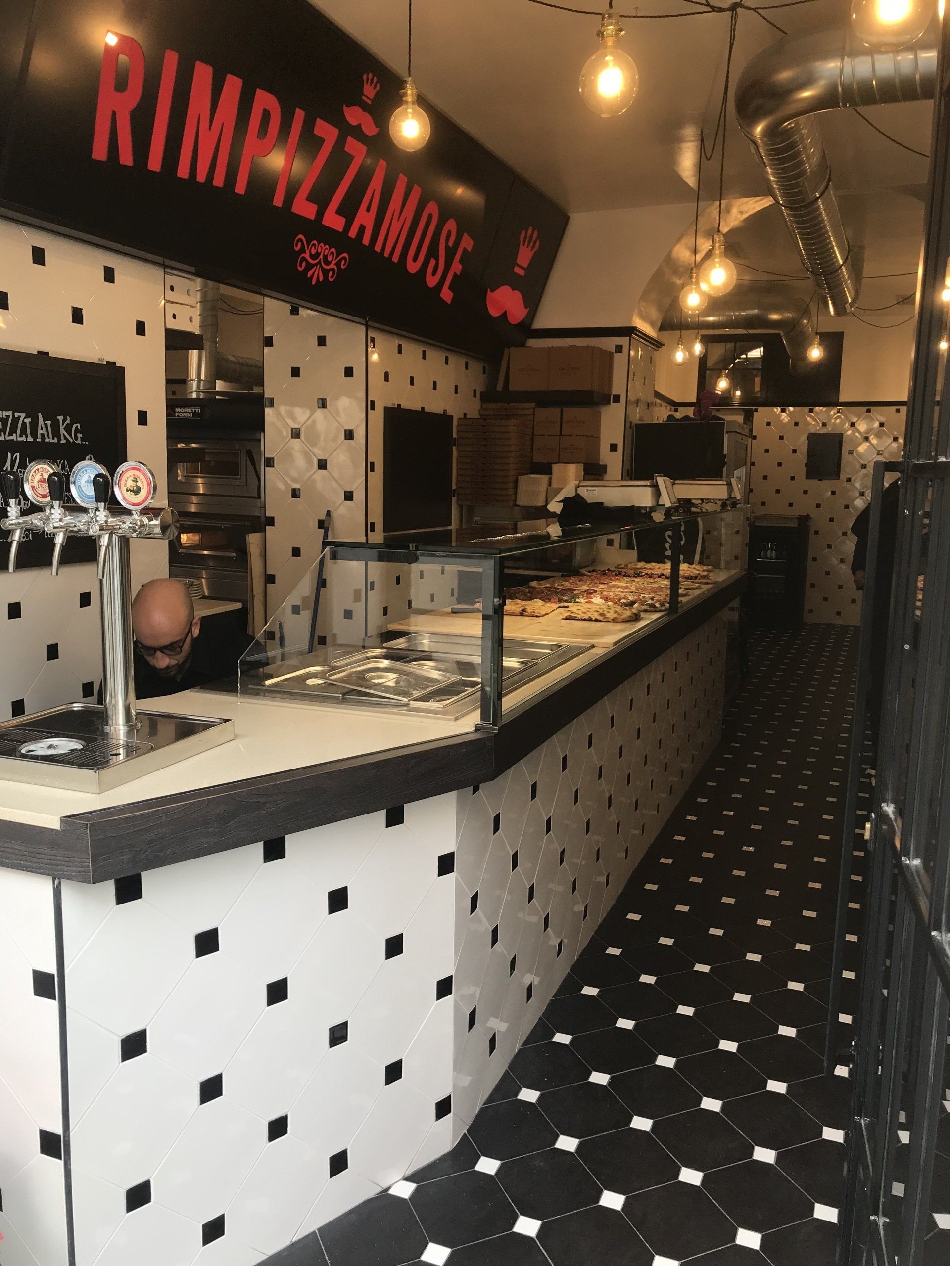 consulenza d'arredo per pizzeria