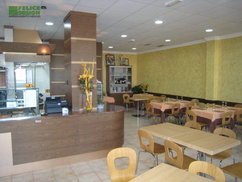 finiture in legno per pizzerie