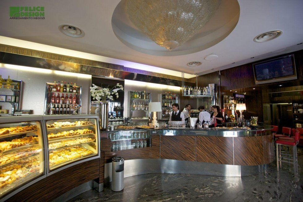 bancone di design e arredamento per pasticcerie a Roma