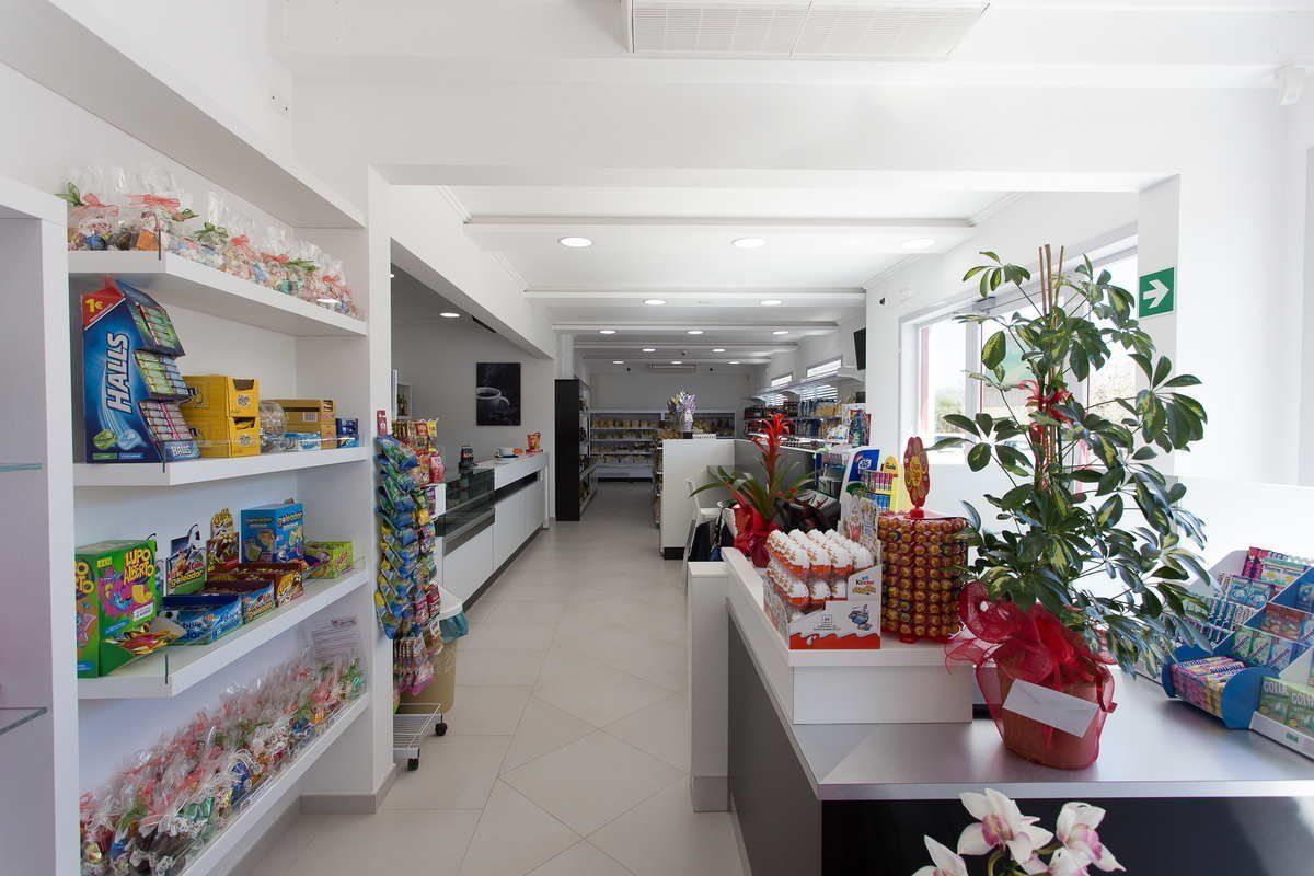 scaffali per supermercati