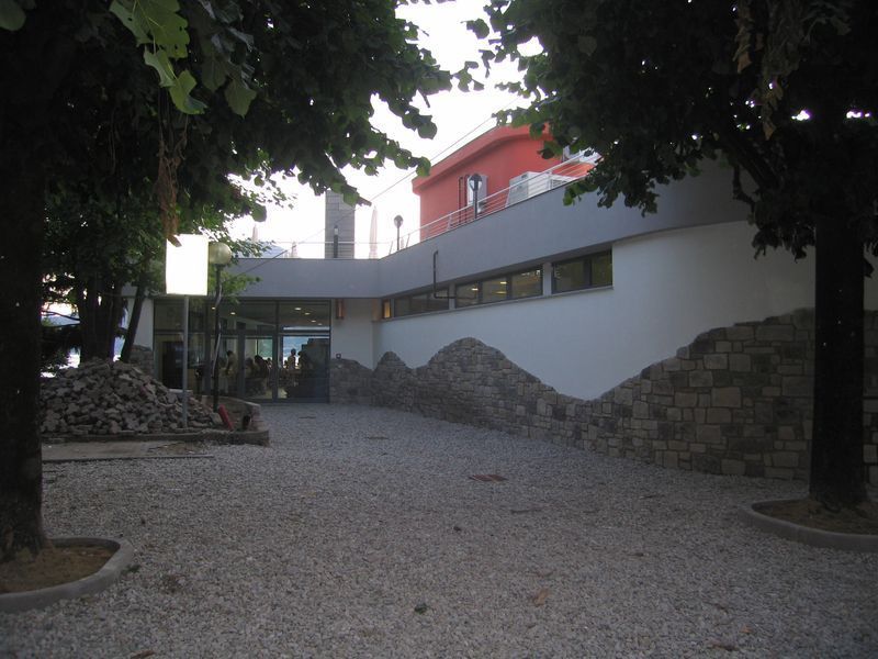 finiture esterne Lido di Bellano Engi.Co.