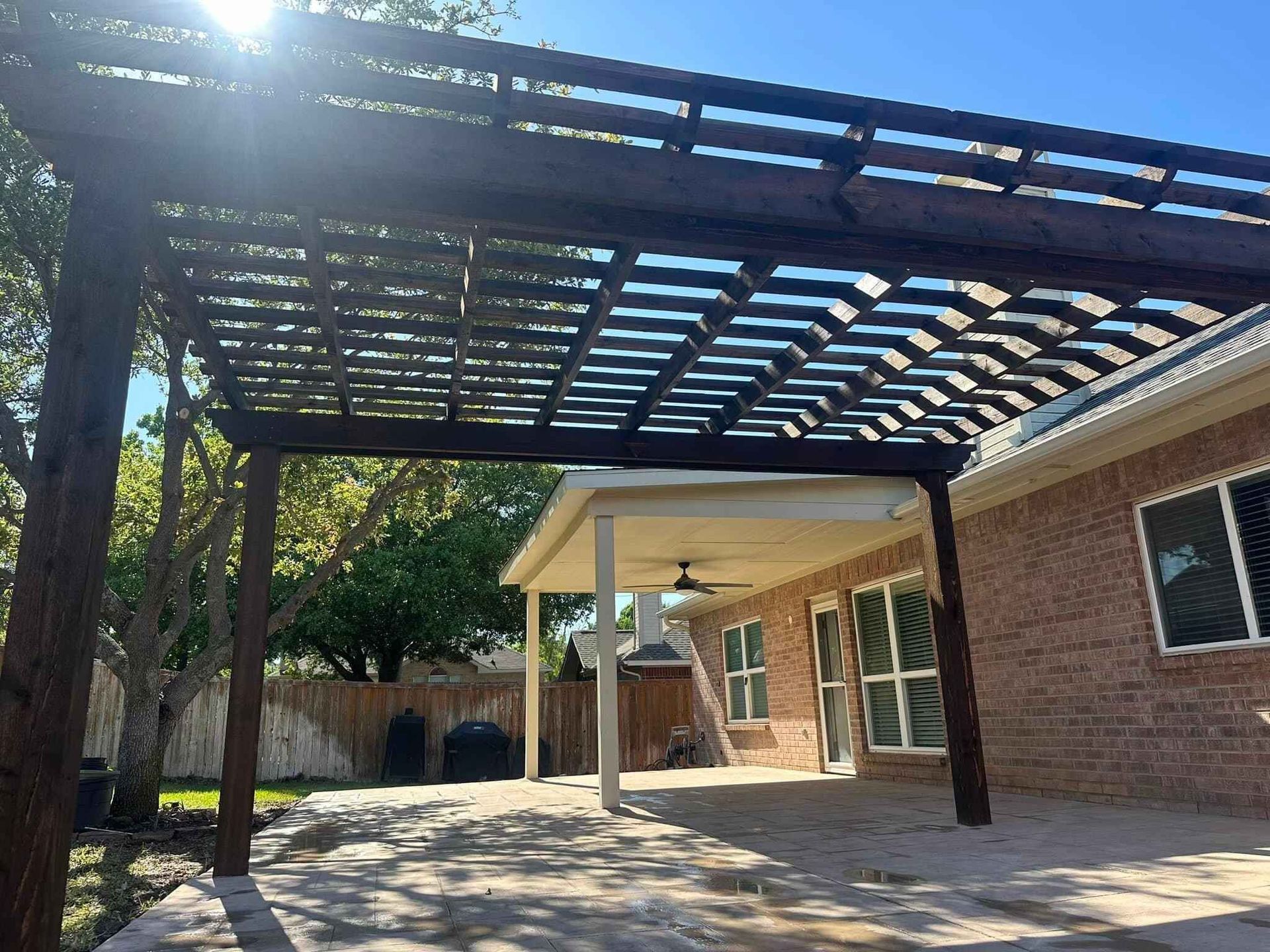 Dallas pergola installation finished 