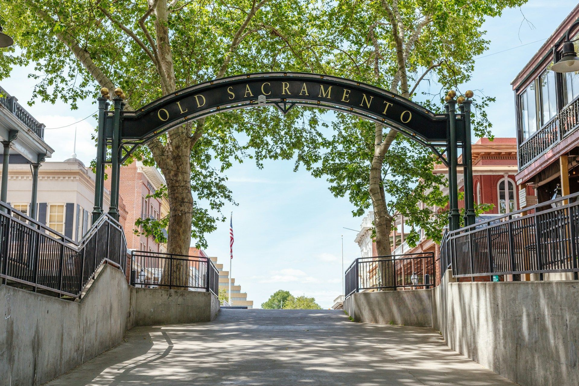 There is a sign that says old sacramento on it.