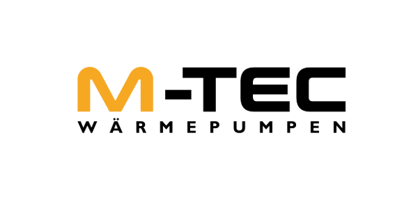 Ein schwarz-oranges Logo für m-tec Wärmepumpen