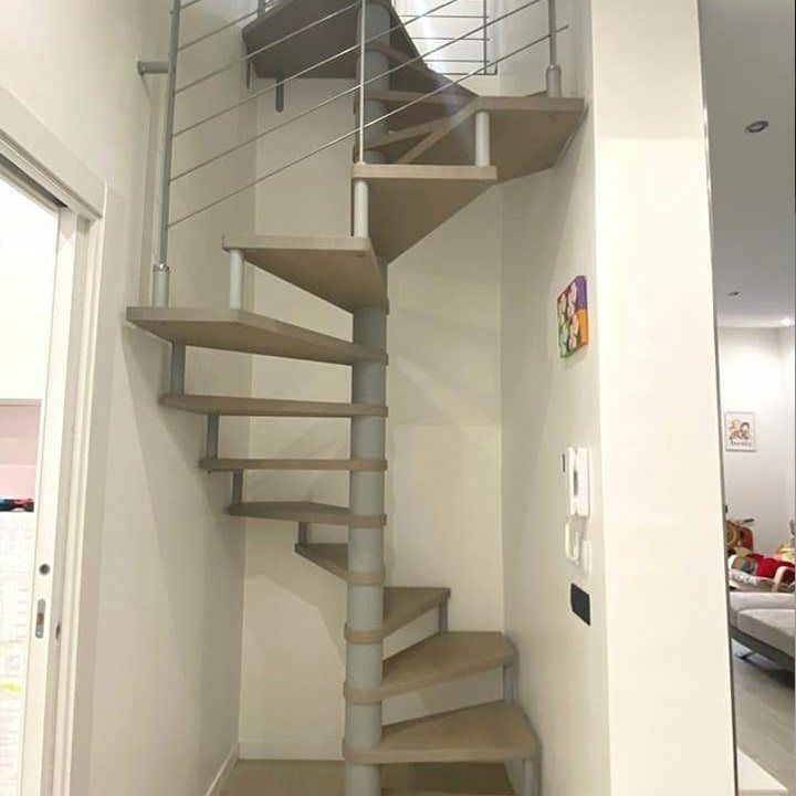 scala a chiocciola quadrata