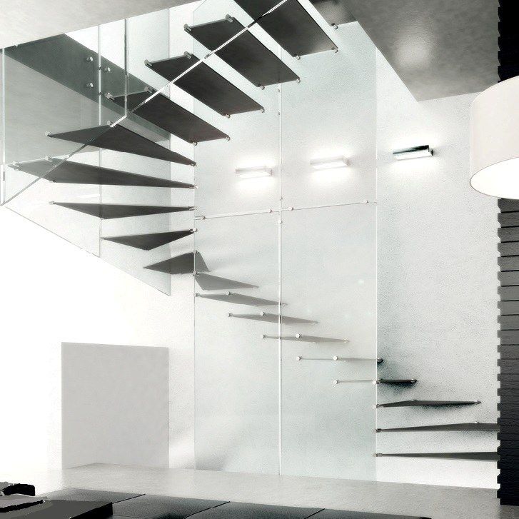 scala a sbalzo con vetro