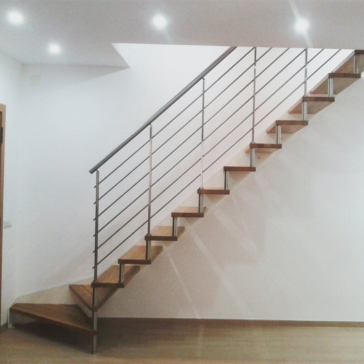 scala Singola struttura in ferro