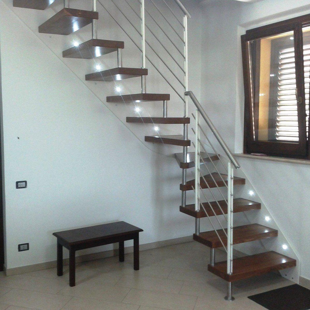 scala Singola struttura in ferro