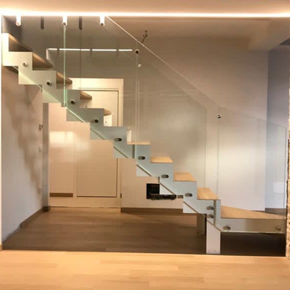 scala doppia struttura in ferro