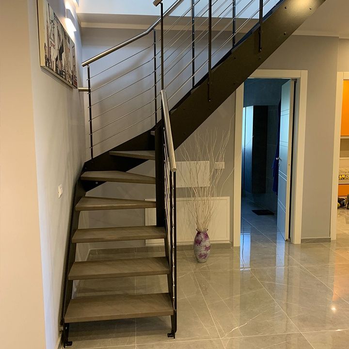 scala doppia struttura in ferro