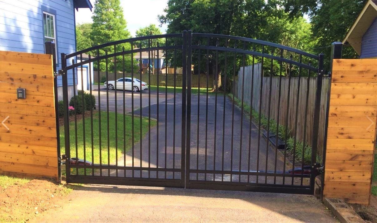 fence gate installation