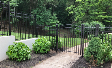 affordable aluminum fence installation