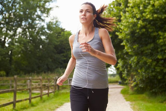 30 Things Every Woman Should Know About Running