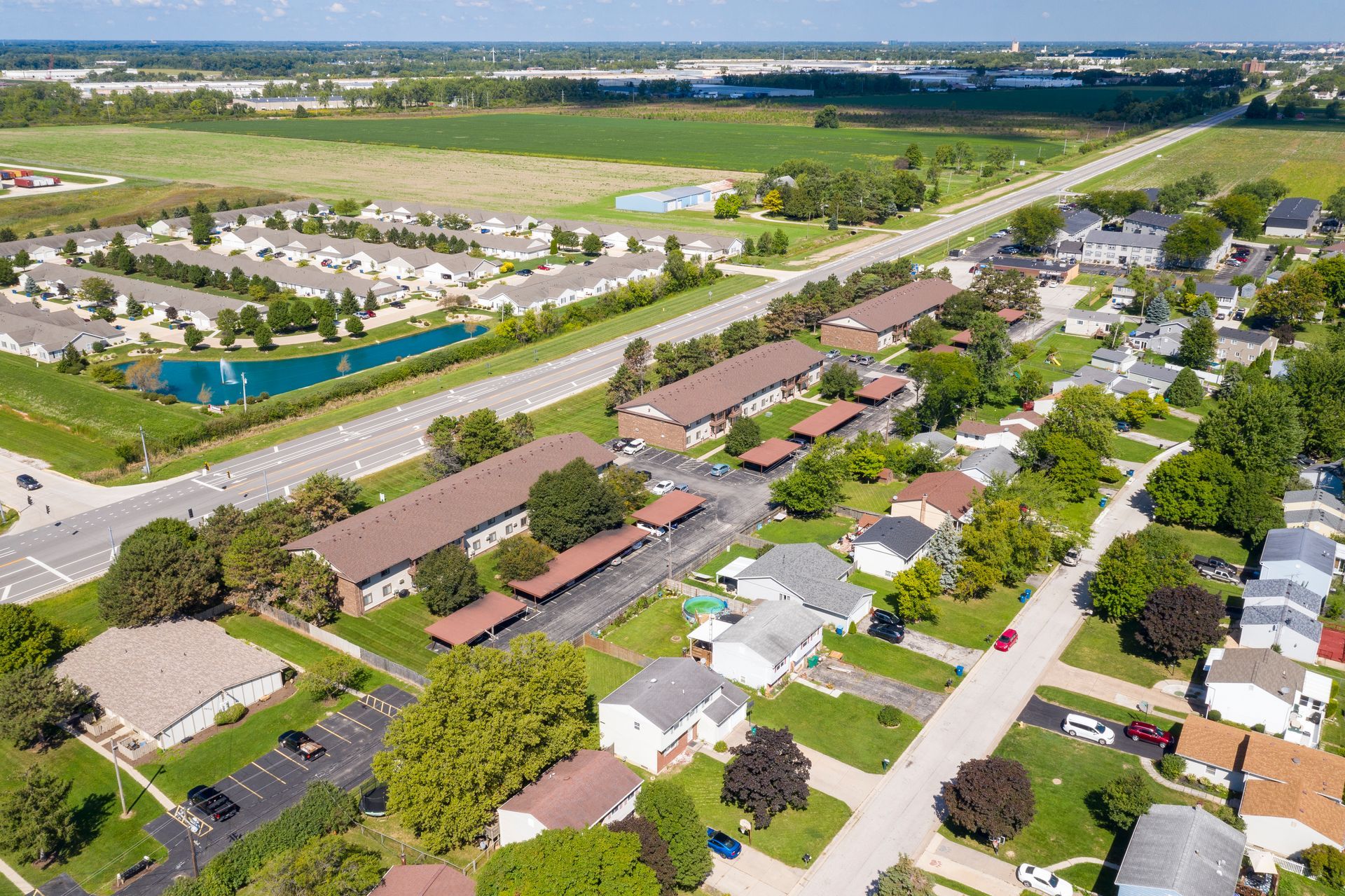 Photo of the community seen from a bird's eye view