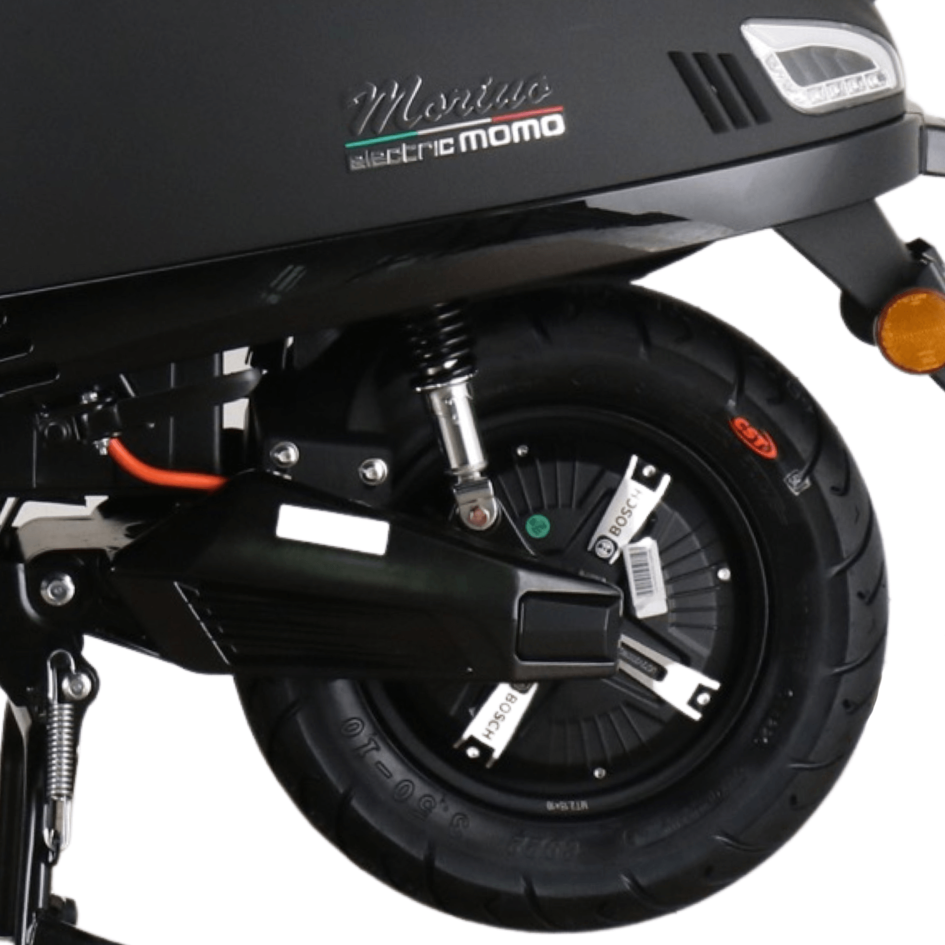 Zwarte elektrische step met achterwiel en vering. Het logo