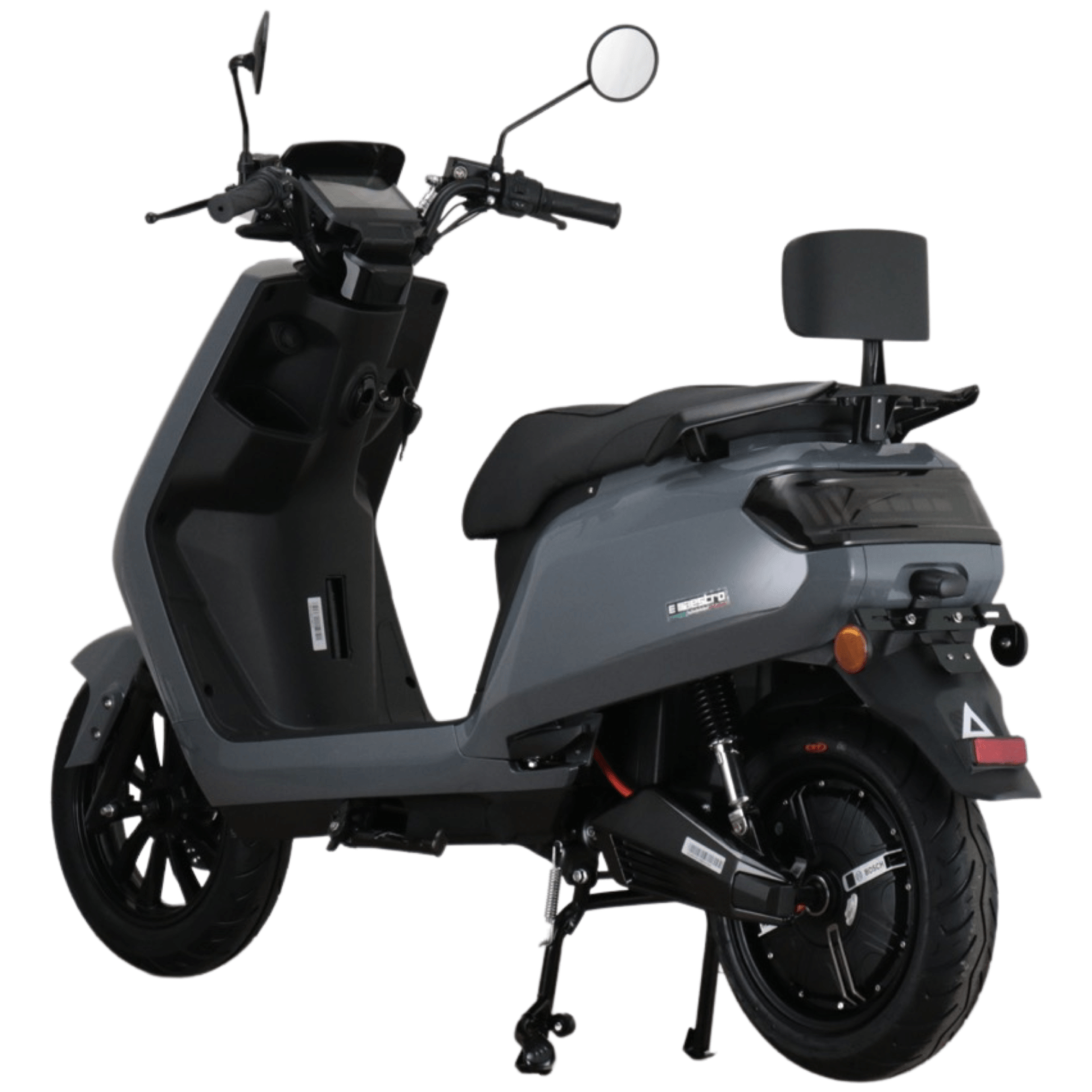 Grijze elektrische step met zwarte wielen en zadel, op een witte achtergrond.