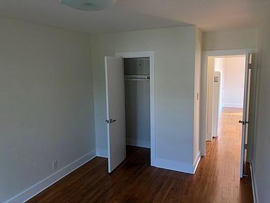 1620 N Normandie Ave Closet