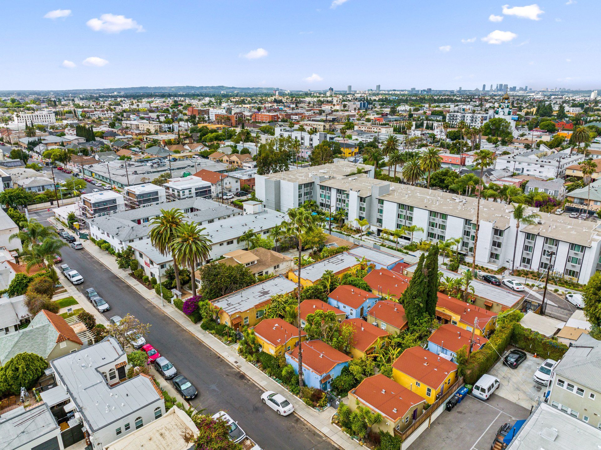 Harvard Court Apartments Neighborhood Photo