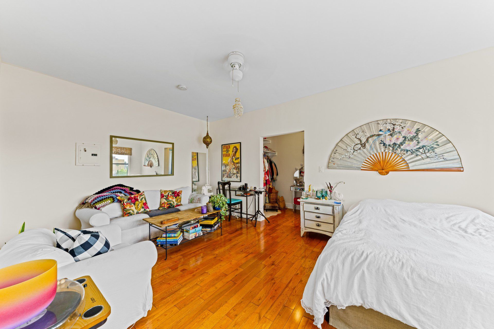 1609 N Normandie Ave Bedroom Area