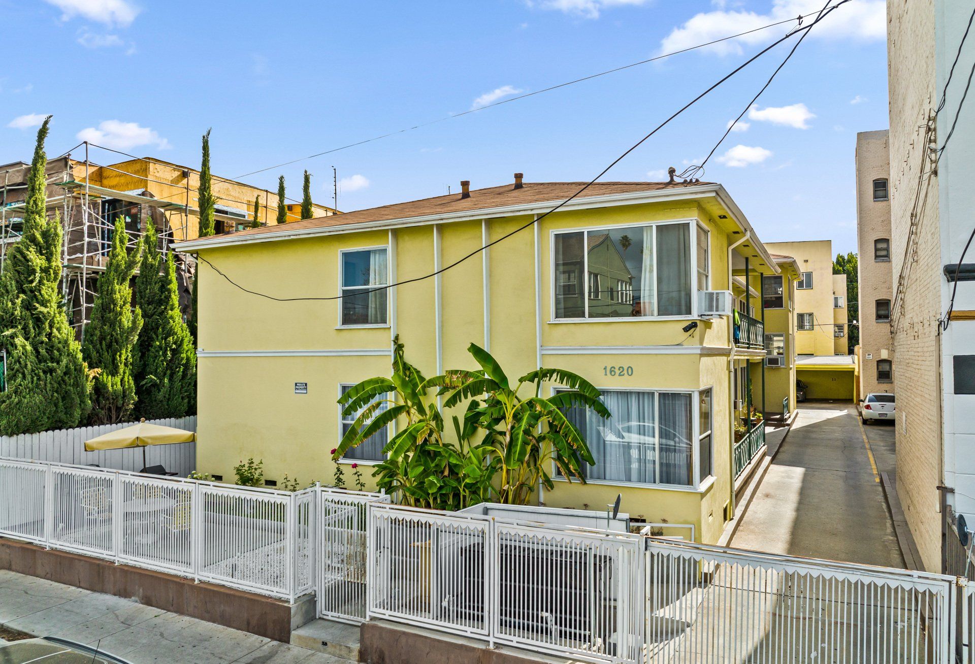 1620 N Normandie Ave Apartments Building