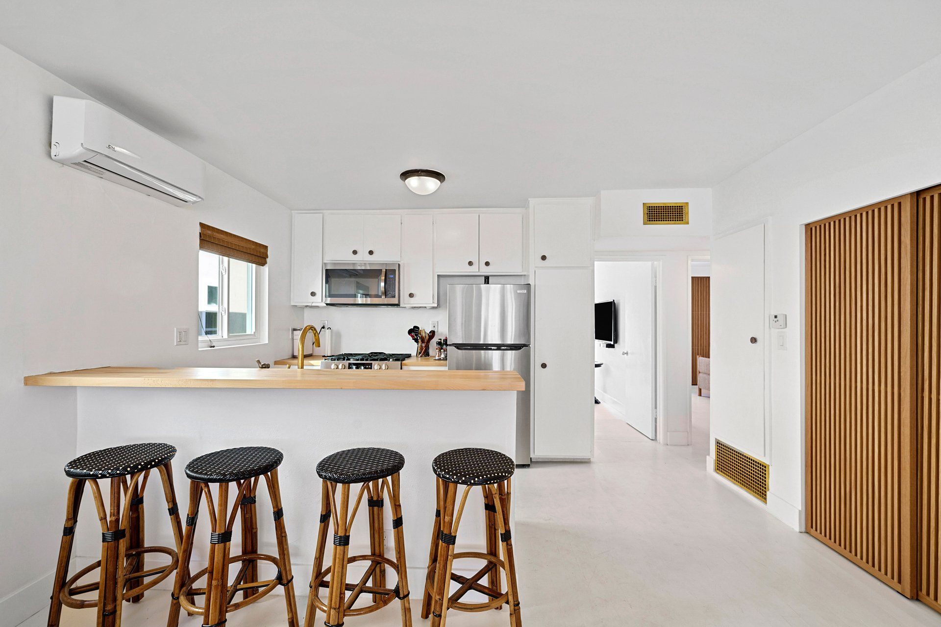 Driftwood Apartments LBJ Realty Marina Del Rey, CA