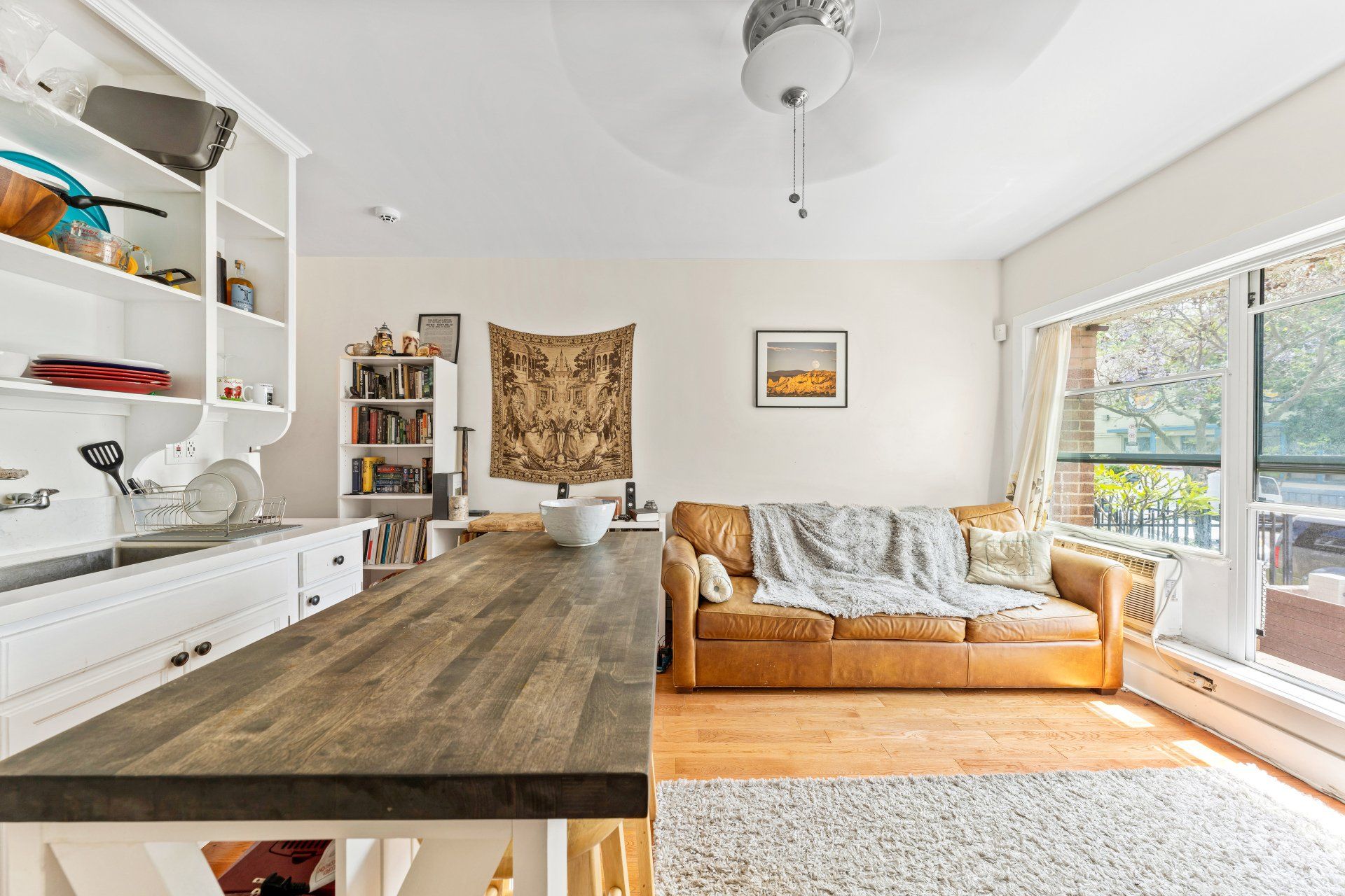 Francis Ave Apartment Leather Couch