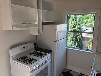 1620 N Normandie Ave Kitchen with White Appliances