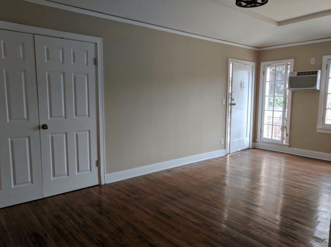 1640 N. Normandie Ave Large Living Room with Hardwood Floors