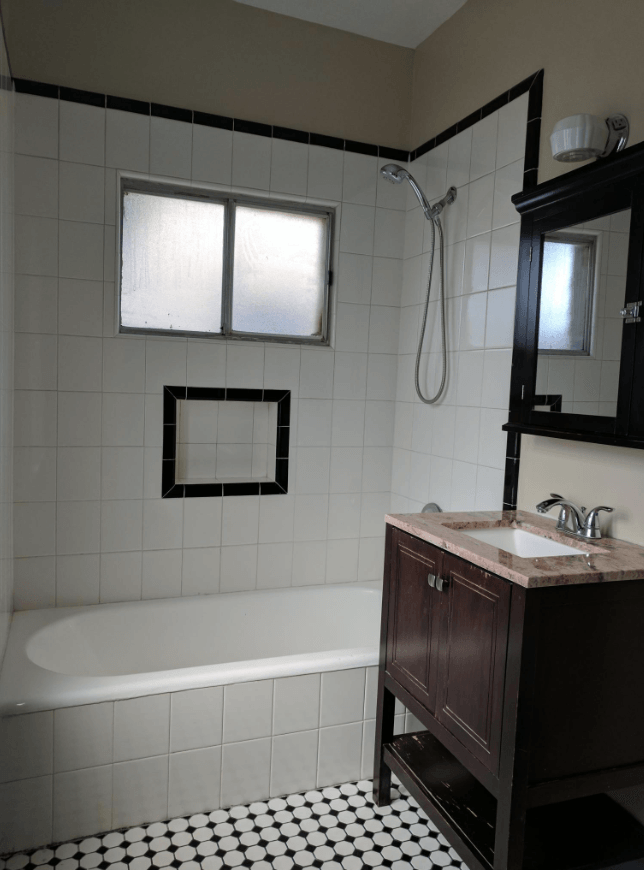 1640 N. Normandie Ave Bathroom