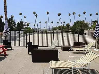 1609 N Normandie Ave Patio