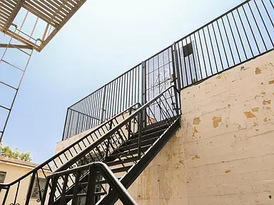 1609 N Normandie Staircase