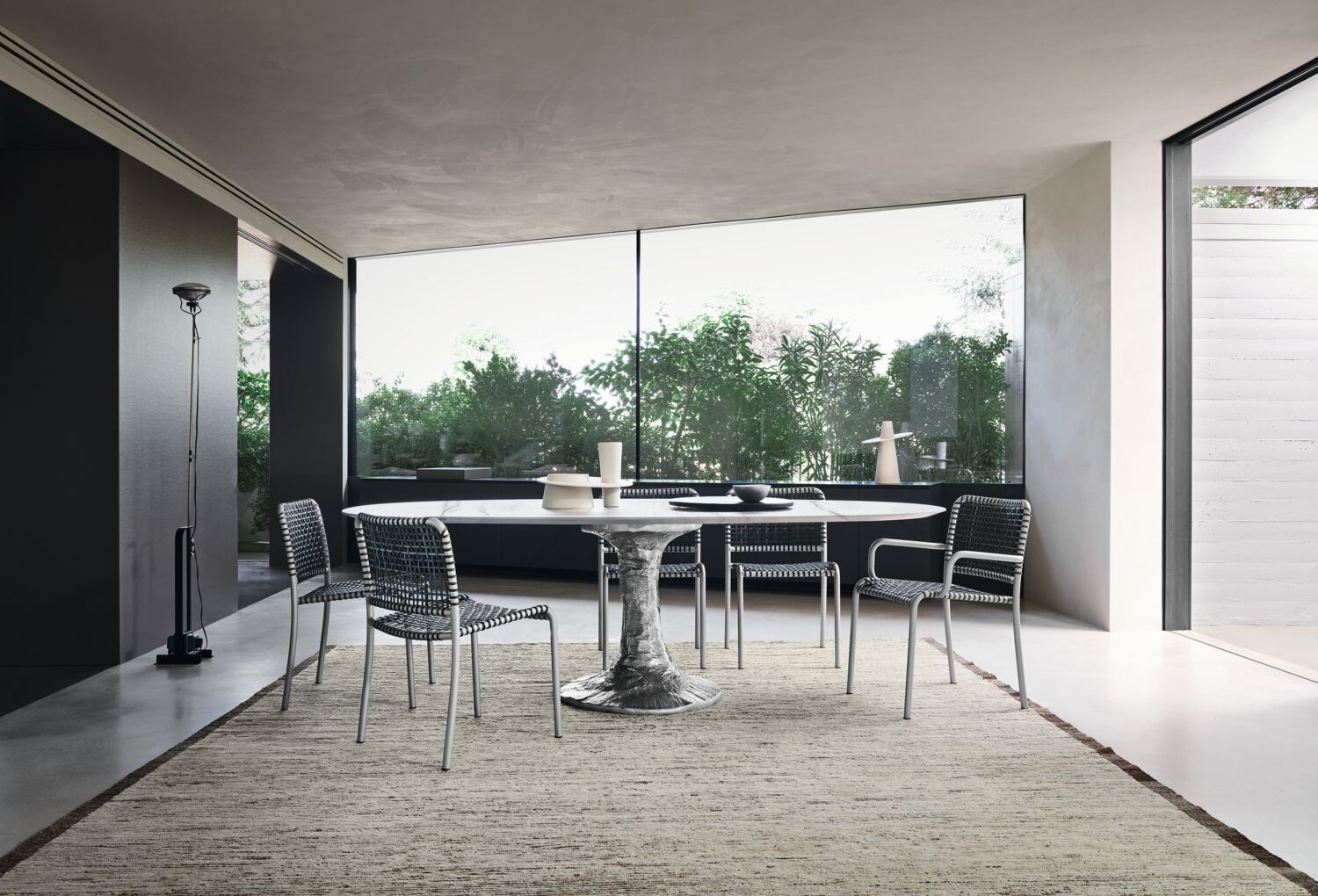 Gervasoni, soggiorno con tavolo rotondo