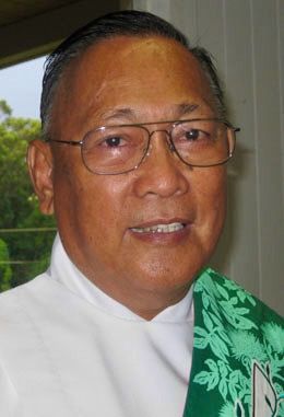 Photo of Deacon Manny Pascua in vestments