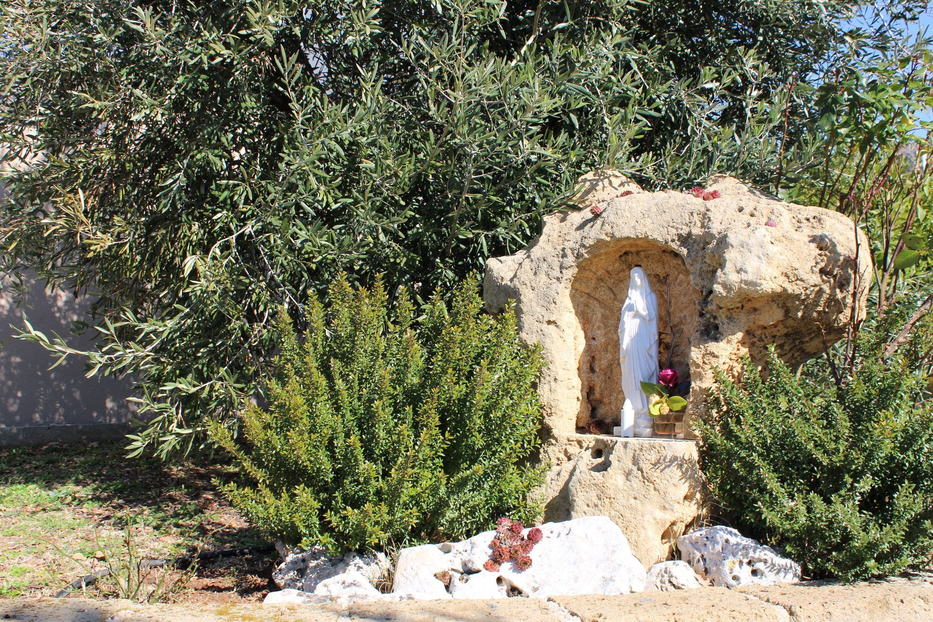 giardino casa del commiato