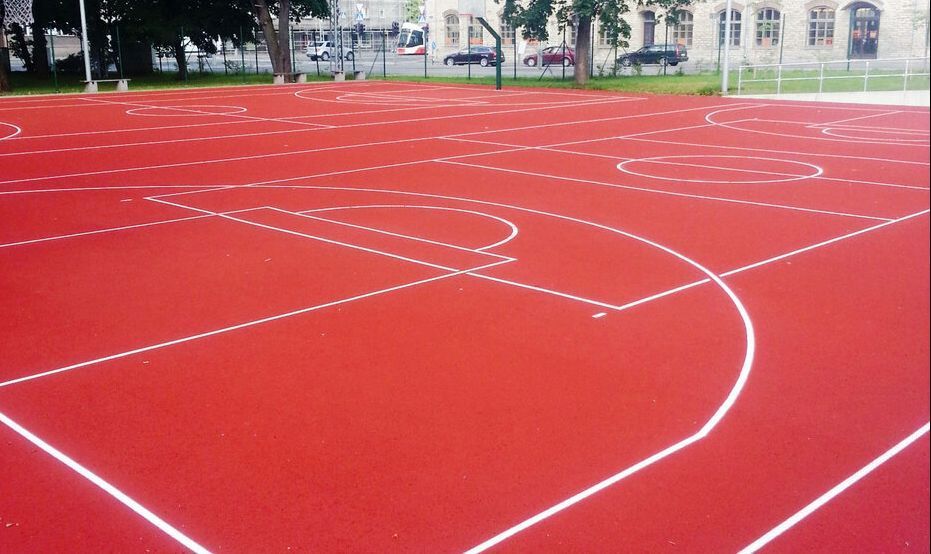 Sporta laukums Uhisgymnaasium Tallina (Igaunija)