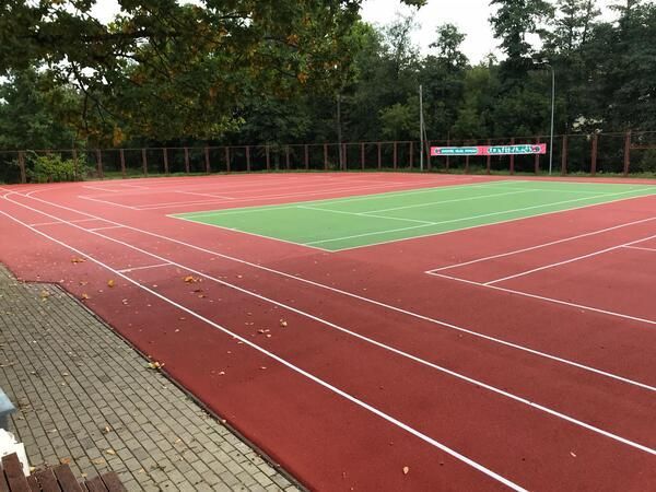 Sporta segums TETRAPUR IV (2400 m2)