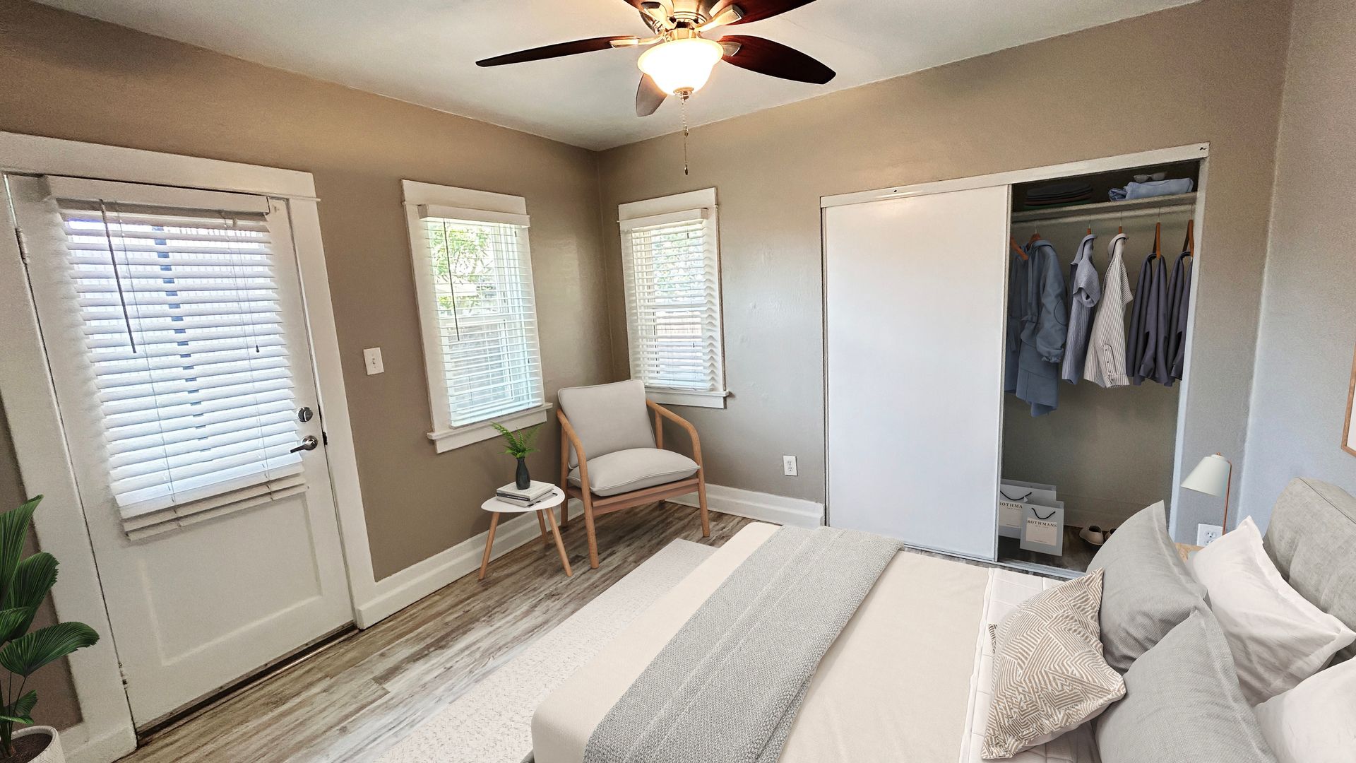 La Mesa Photo Gallery