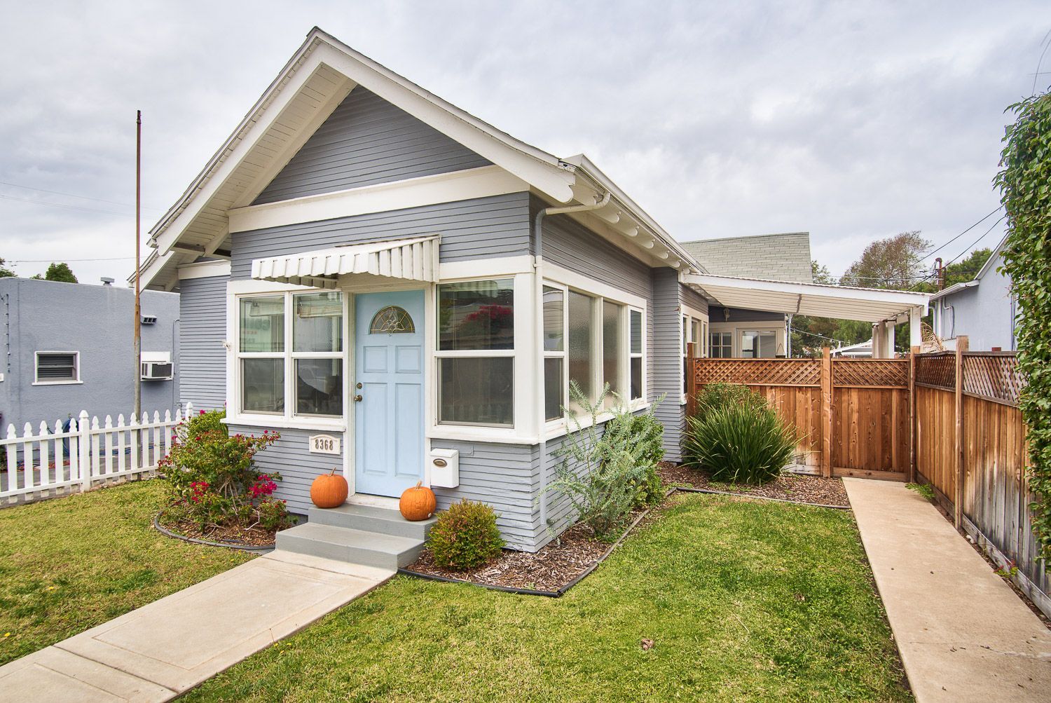 La Mesa Photo Gallery