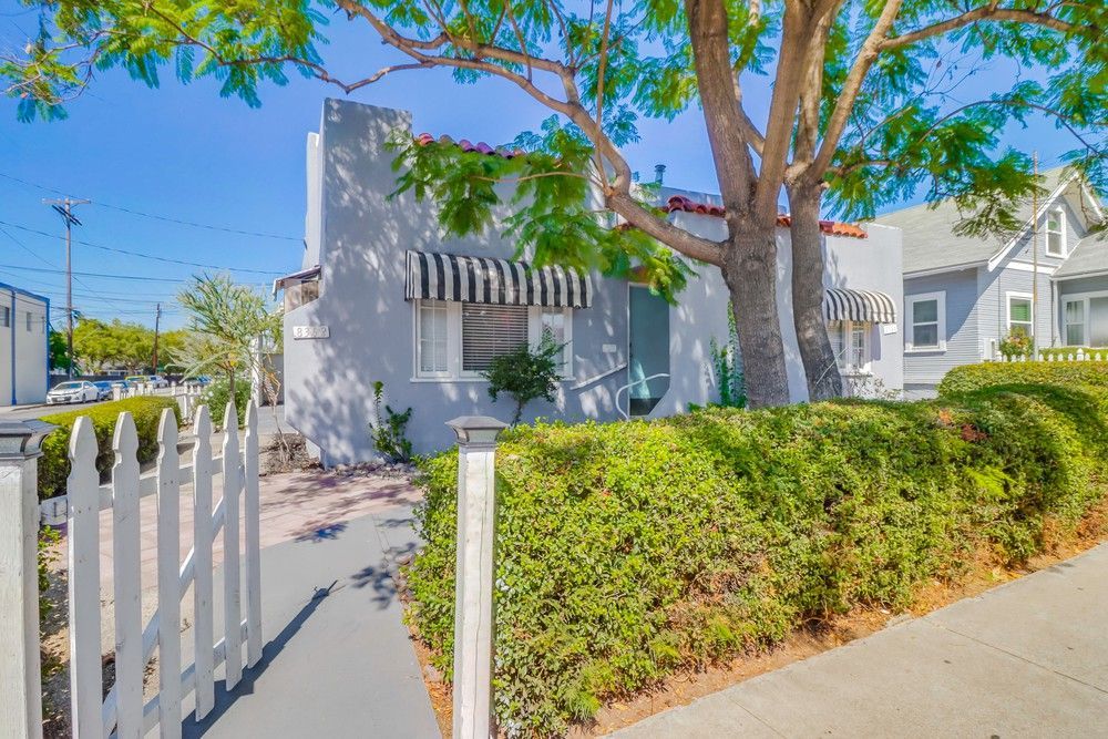 La Mesa Photo Gallery