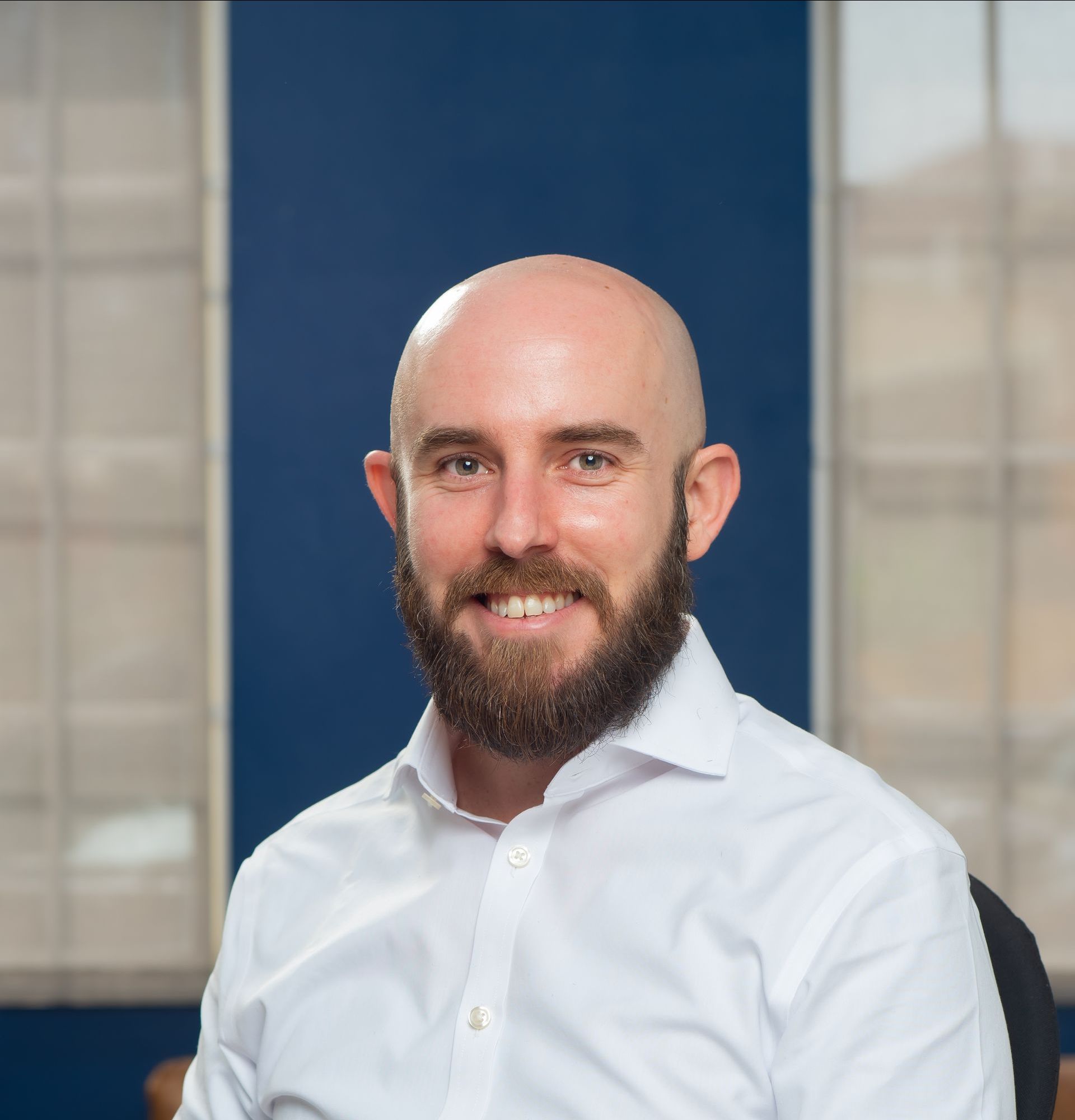 Matthew Milligan Headshot